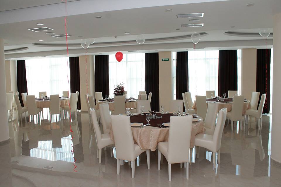 Hotel Crystal Ice